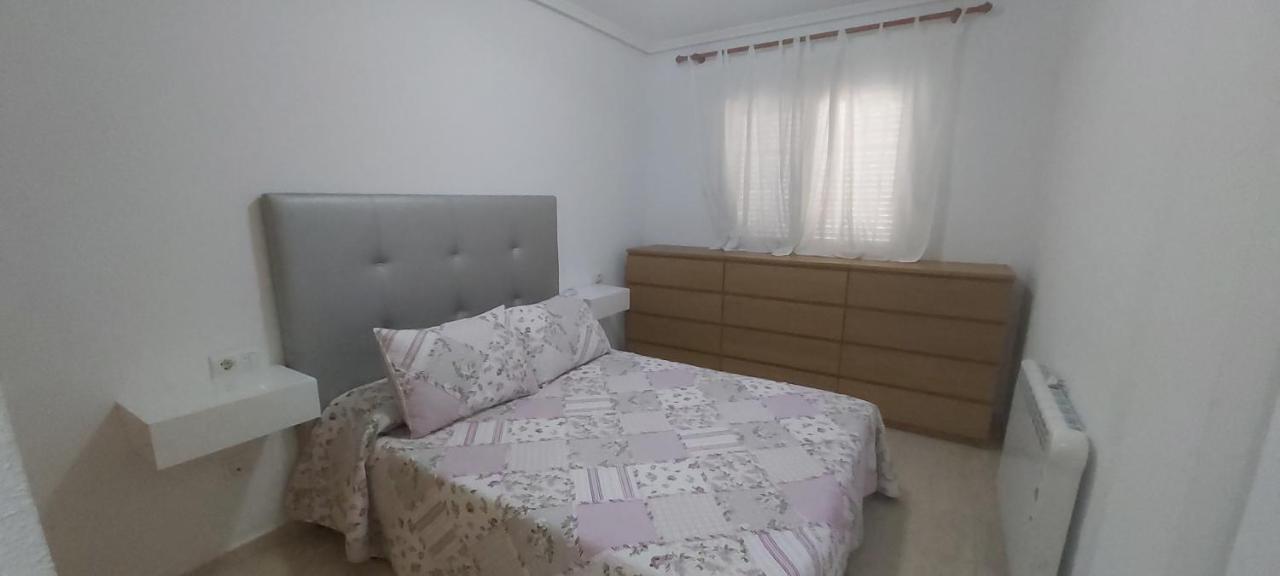 הוילה גראן אלקנט Adosado Con Piscina Y Terraza A 700M De La Playa מראה חיצוני תמונה