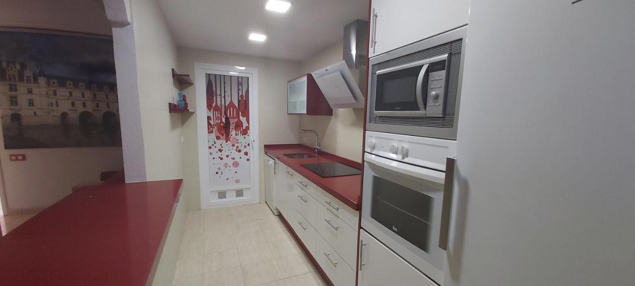 הוילה גראן אלקנט Adosado Con Piscina Y Terraza A 700M De La Playa מראה חיצוני תמונה